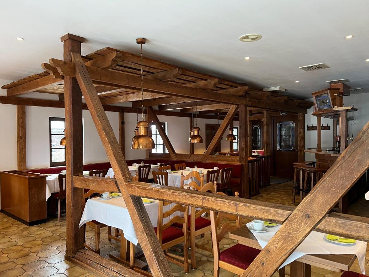 Landhotel Der Distelhof Mit Scheunencafe Dillstadt المظهر الخارجي الصورة